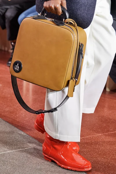 Look 3